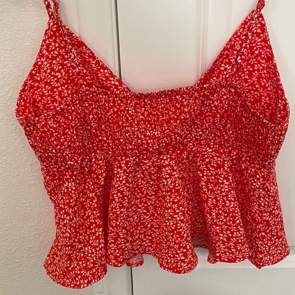 2 SHEIN Tie-Front Top - Picture 3 of 9